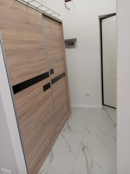 Garsoniera zona Far - 3