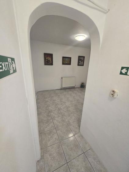 Ap 3 camere spatiu comercial in acte - 2