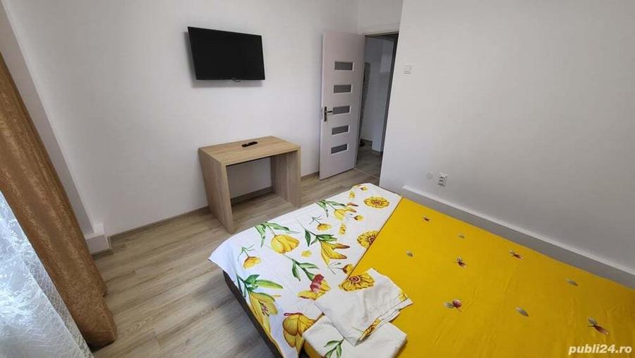 Apartament 2 camere + living *Decomandat* - central (Calea Bascovului Q3) parter,proprietar - 10