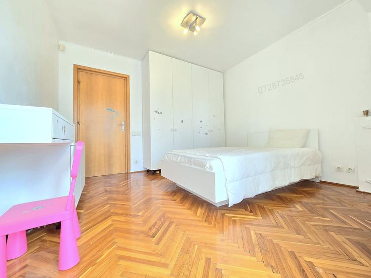 Metrou Piata Unirii - Coposu - Sfanta Vineri, bloc 1990 - 11