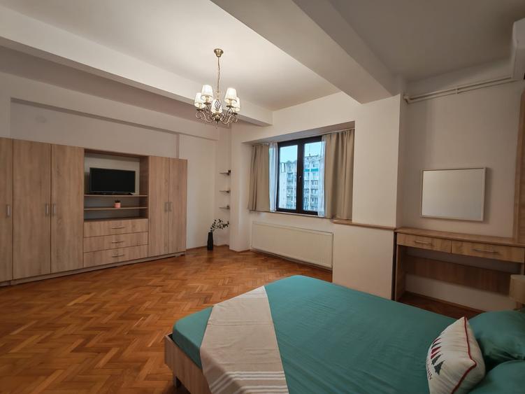 Romana - Magheru apartament spatios renovat si mobilat complet - 4