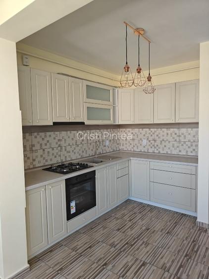 Apartament 3 camere, zona BMW, Floresti