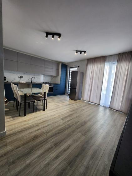 Apartament cu 3 camere, 55 mp, zona Eroilor - 1