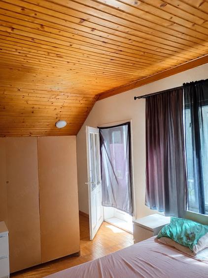 Casă cu 3 camere cu Teren 300 Mp în Mărăști