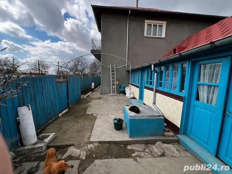 Casa etaj + gradina - zona turistica Jurilovca - 4