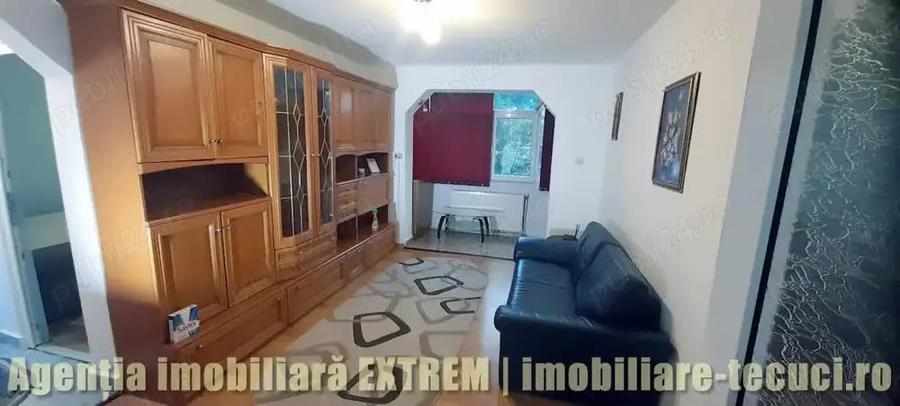 Apartament cu 3 camere, 53 mp, in Tecuci zona Liceului Agricol - 9