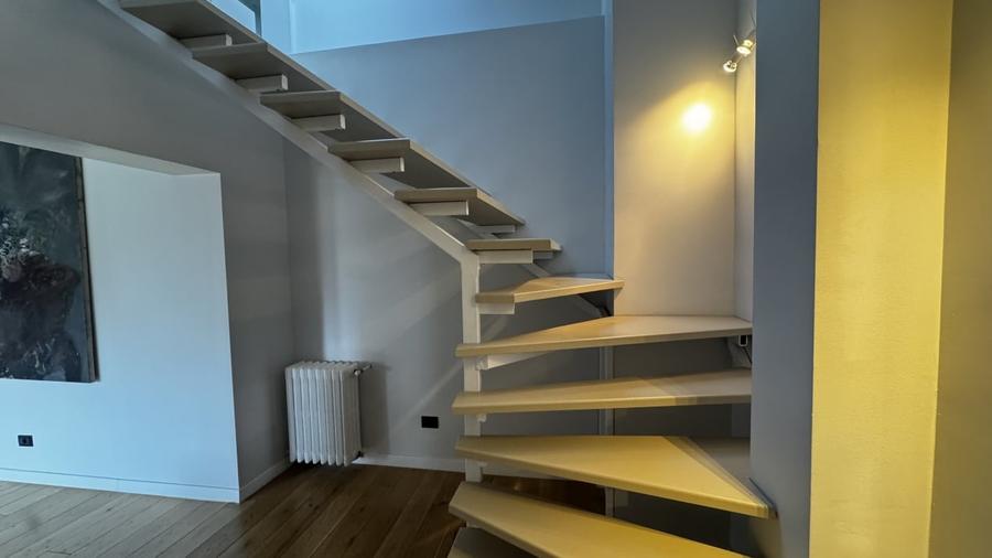 Vânzare apartament de 4 camere Vilă Interbelica- Victoriei - 2