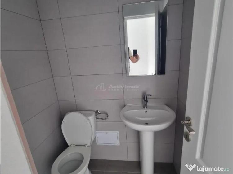 SPATIU COMERCIAL ULTRACENTRAL - Str . LIBERTATII - 4