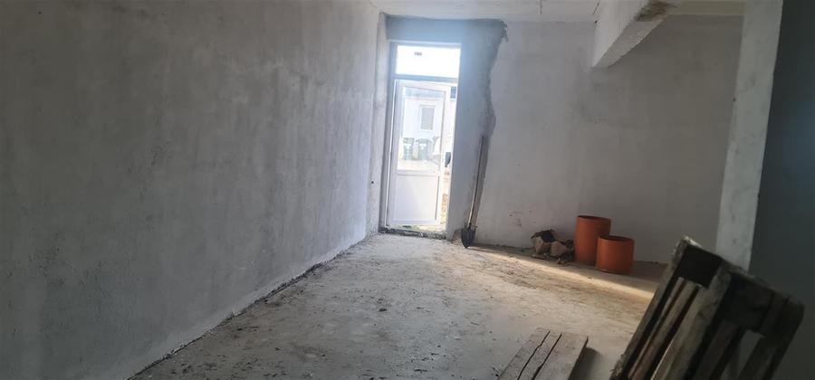 Hala 500 mp  zona Aeroport si Autostrada A1 - 3