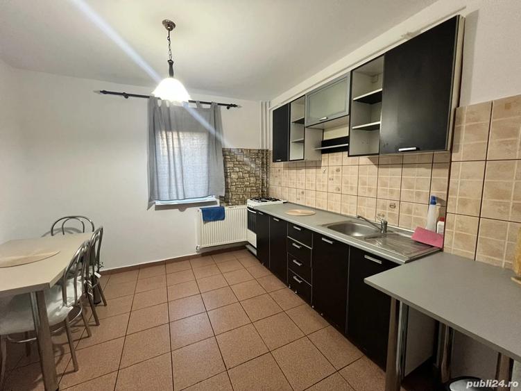 Inchiriez apartament 3 camere, zona Lipovei - 9
