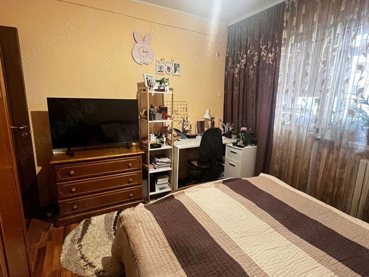 Vand apartament cu doua camere decomandat si complet mobilat - 1