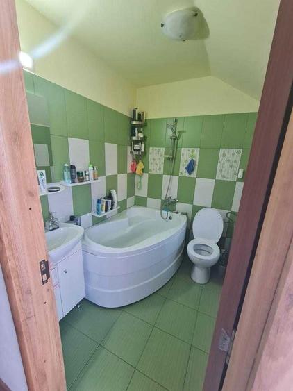 Duplex mobilat si utilat ,de vanzare in Sura Mare - 4