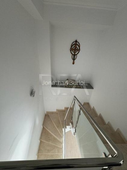 Duplex DOROBANTI 6 camere, plus terasa 13 mp  deja inchiriat RANDAMENT 5%