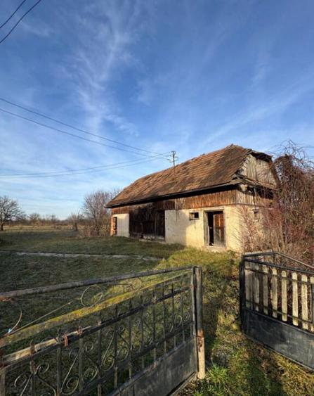 Doua case pe acela?i teren, 180 mp utili, 25 ari, ?indre? - 14