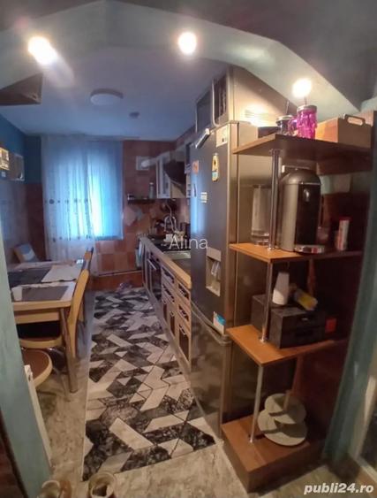 Vand apartament doua camere 50m Vand apartament doua camere 50m