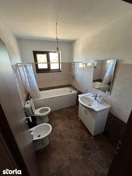 Casa 4 Camere 3 bai Teren 860mp Sanandrei Pret 550 euro - 4