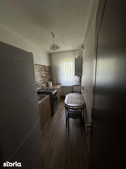 Apartament semidecomandat, 60 mp, zona Calea Bucuresti - 2