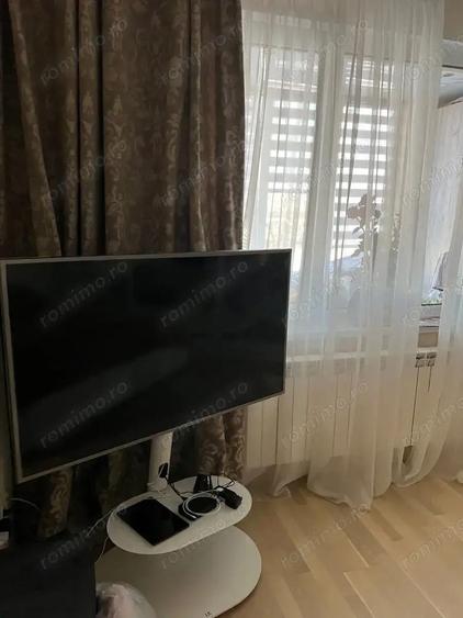Apartament cu 2 camere decomandat în Berceni