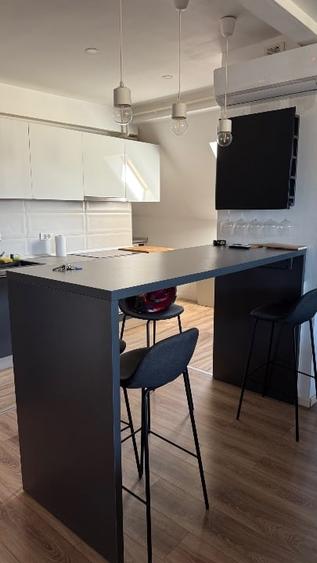 Apartament cu 3 camere spațios la mansarda  cu terase de 20mp - 13