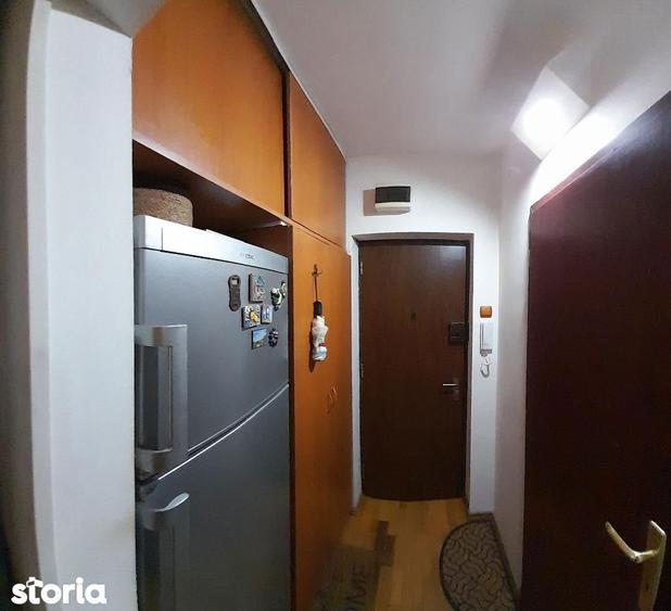 Vatra Luminoasa-Maior Coravu, garsoniera ,etaj 3/10 - 4
