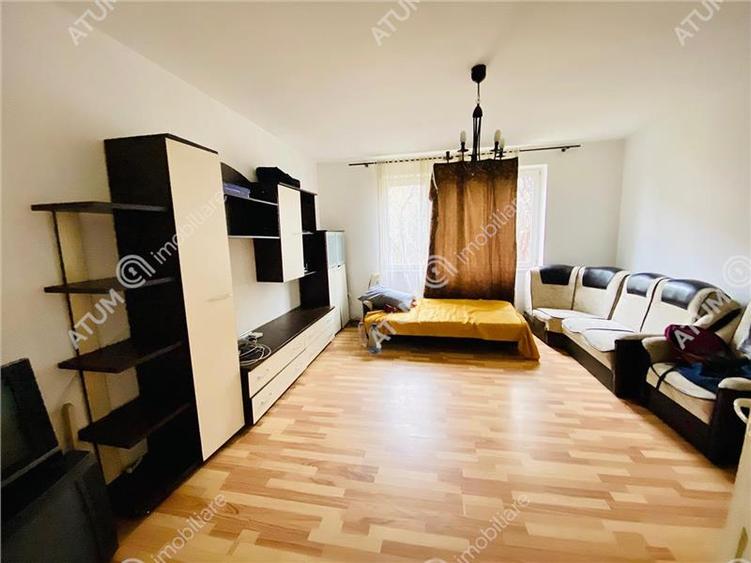Apartament cu 3 camere si gradina proprie in Vasile Aaron din Sibiu - 2