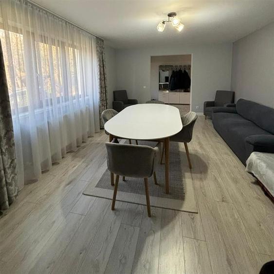 Casa individuala, Centru, C-5520 - 2