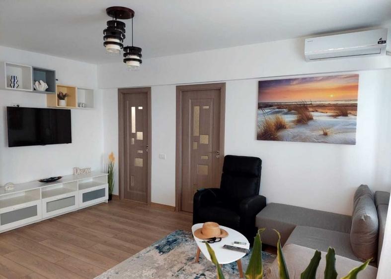 Piata Ovidiu -apartament 2 camere renovat nou - 2