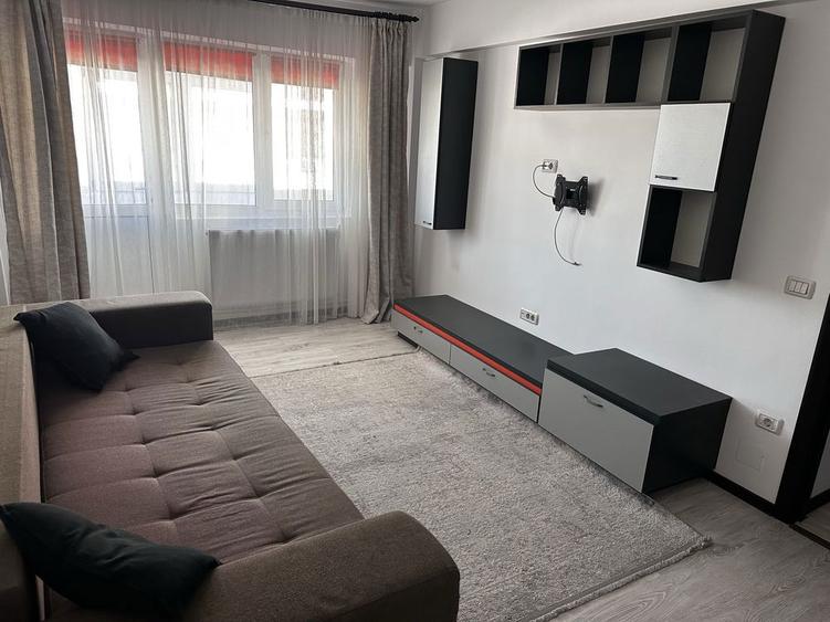 Inchiriez ap. 2 camere ultra-central TERMEN LUNG - 2