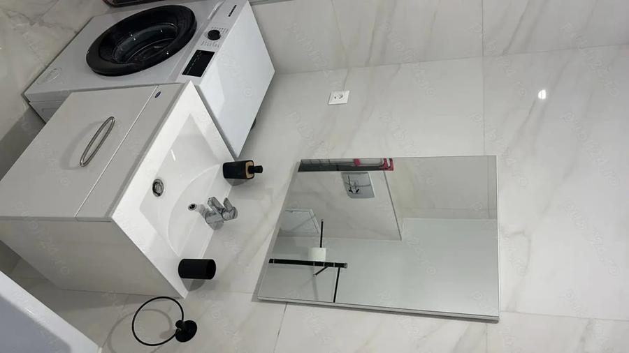 Inchiriez apartament cu 2 camere - 1