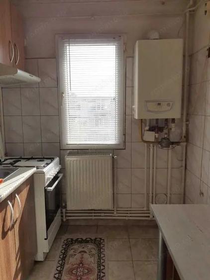 Centru, Str 9 Mai - Precista, Apartament cu 3 camere semidecomandat - 5
