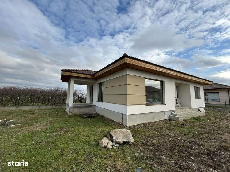 Casa noua in Sasar - 2