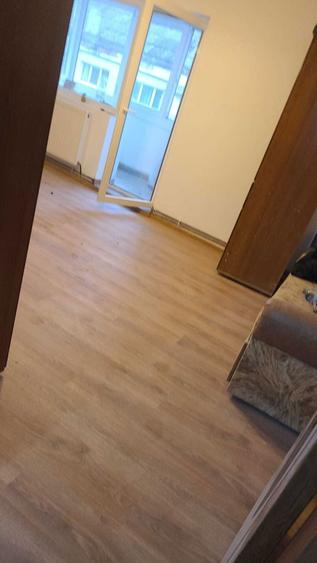 Vand apartament 3 camere - 12