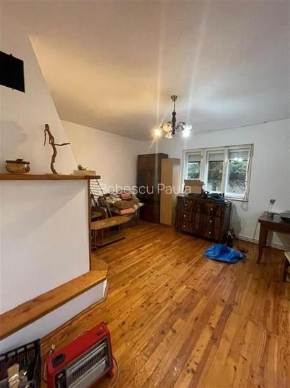 Casa 5 camere,  Zona Grivitei, Brasov
