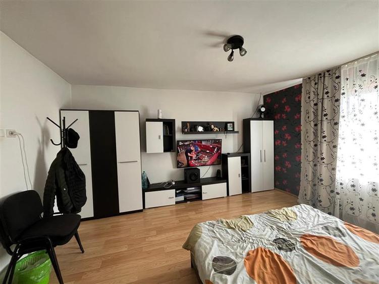 Belint, Casa, 4 Cam., 2.935 Mp. Teren - 7