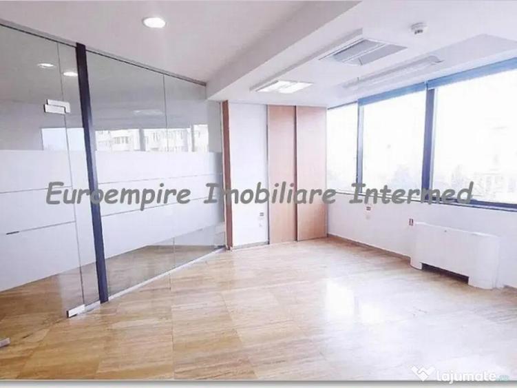 De inchiriat spatiu comercial zona GARA - 4