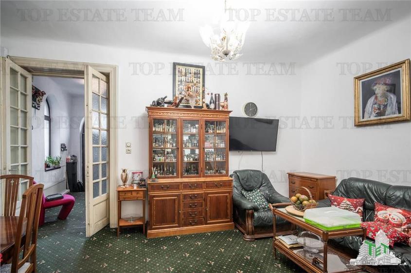 Vila de vanzare  - Zona Victoriei | Pretabil birouri, clinica sau rezidential - 3