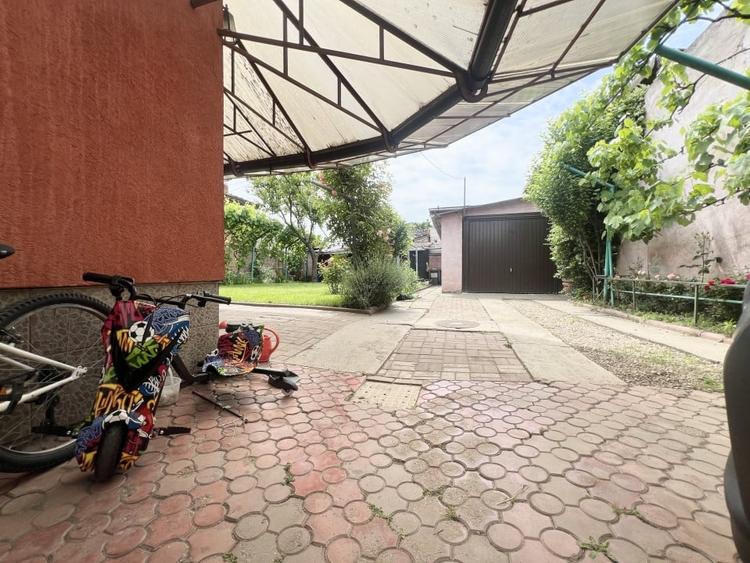 Casa Individuala, 63mp utili, teren 325mp, 3 camere, garaj -  Mehala - 17