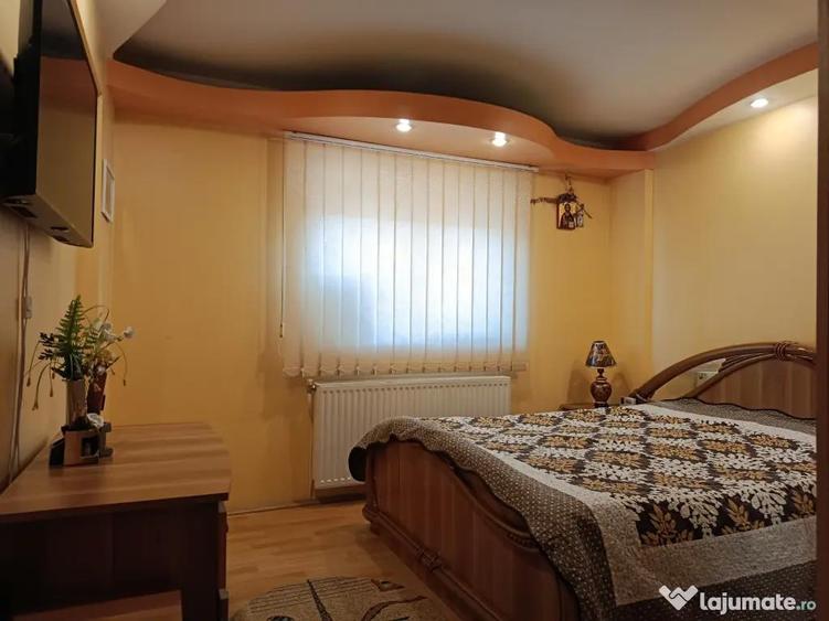 Apartament 3 camere, Zona Centrala, loc de parcare inclus - 8
