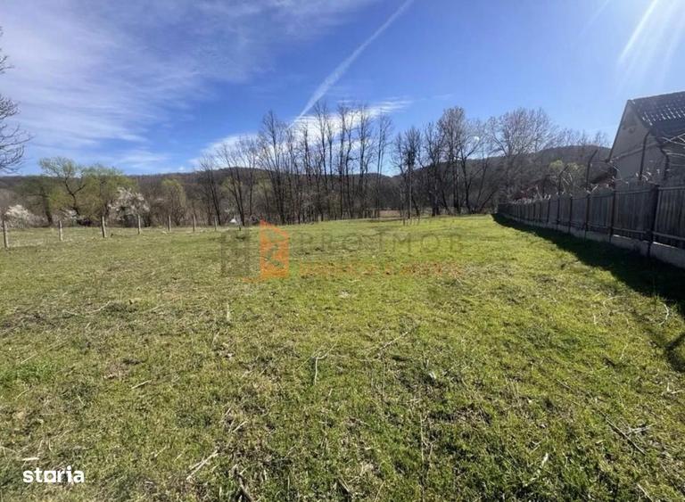 Teren intravilan zona Tisau - 2