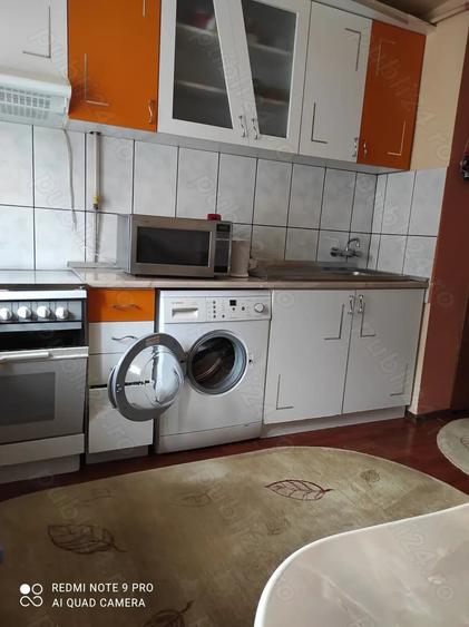Apartament cu 2 camere decomandat în 22 Decembrie