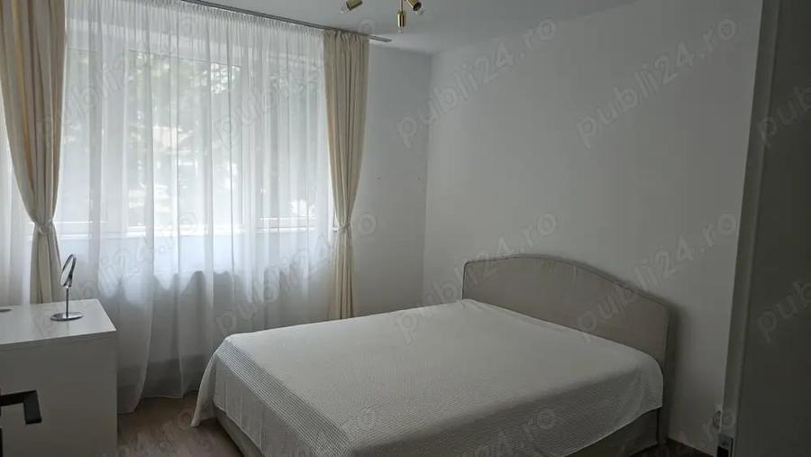 Apartament cu 2 camere semidecomandat în Pajura