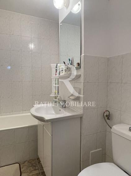 Apartament 3 camere | Accept schimb cu casă | Dacia | Oradea - 12