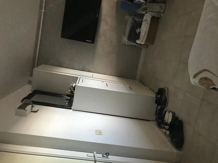 Garsonieră decomandată în Central