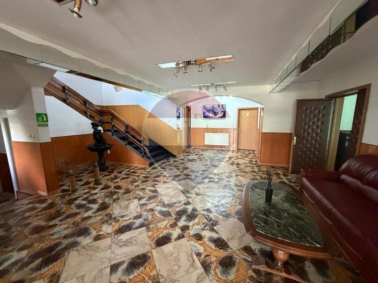 Hotel/Pensiune, de 1,440 mp, în Ultracentral