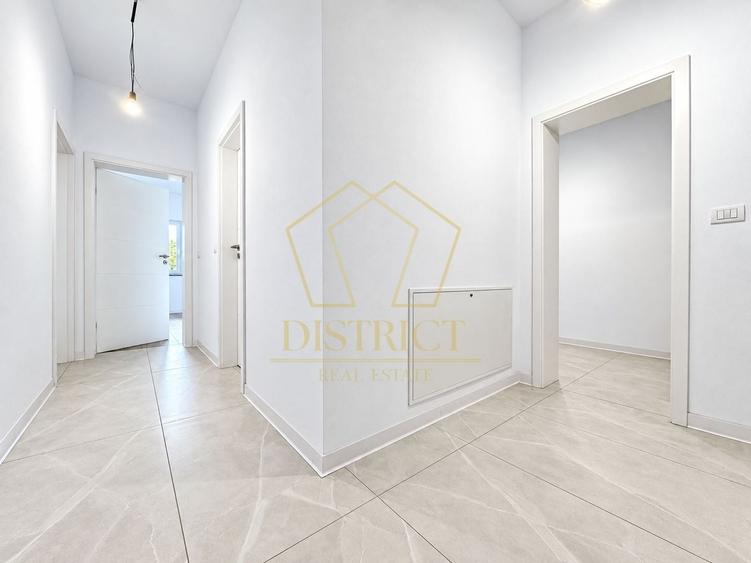 Apartament cu 3 camere decomandat în Giroc