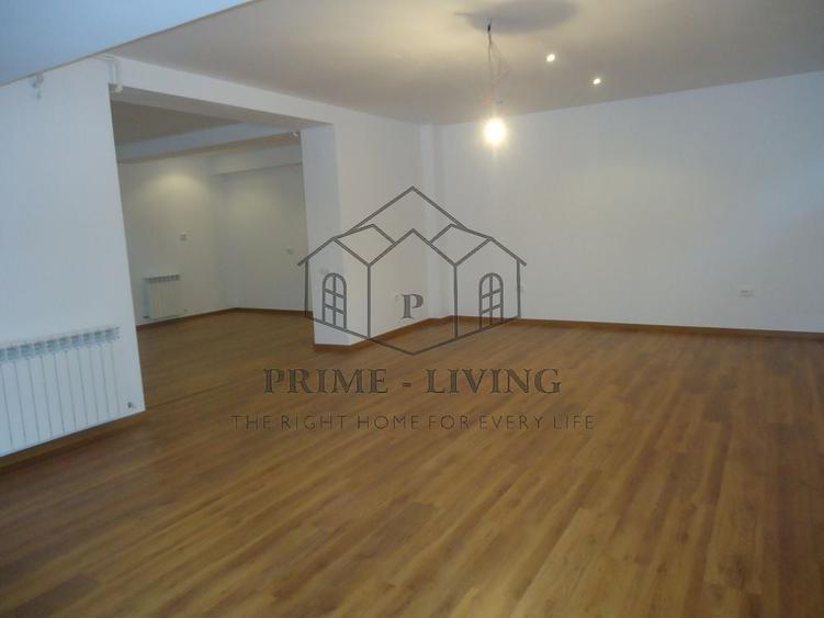 Apartament cu 3 camere, mobilat în Primăverii