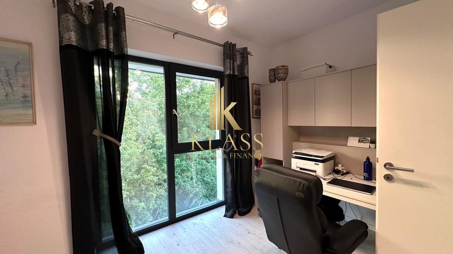 Apartament cu 3 camere semidecomandat, mobilat în Cotroceni