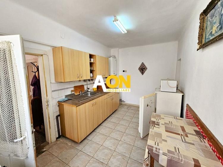 Casa 6 camere, garaj dublu, 1118 mp teren, ultracentral - 9