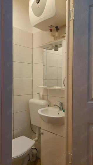 Garsoniera de VANZARE - 3