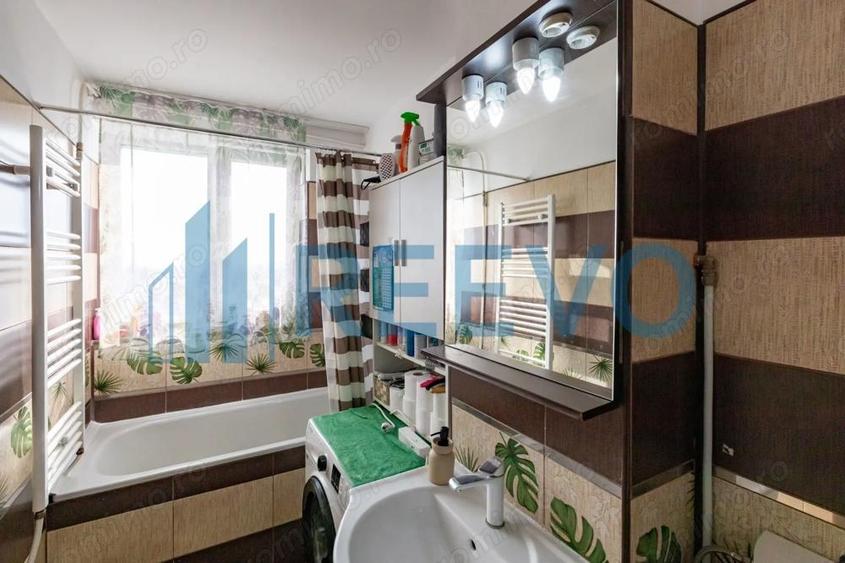 Apartament de vanzare cu doua camere, decomandat - str Cornisa Bistritei Bacau! - 5